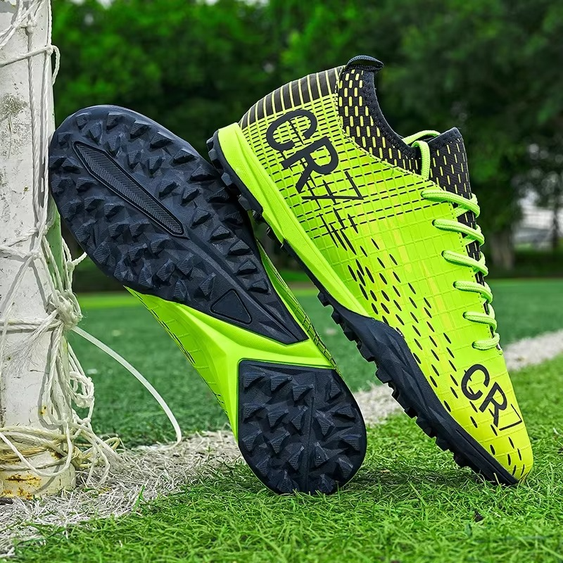 Chuteira Society Masculino - CR7 pro - Infantil e Adulto