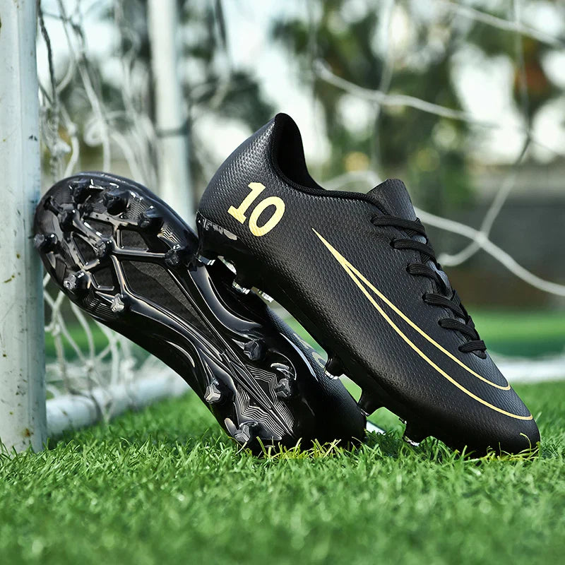 Chuteira de Campo Masculina Instinct